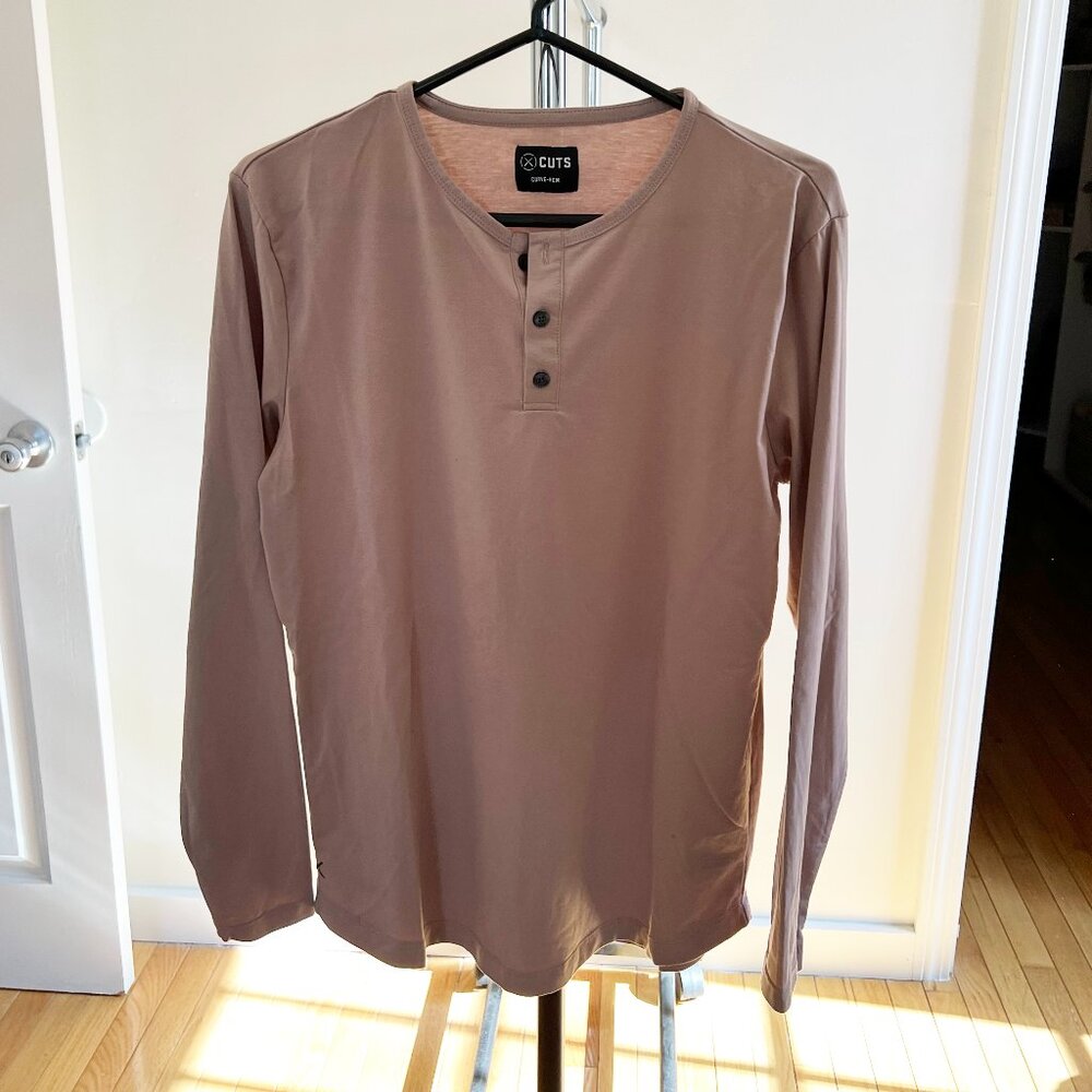 Cuts Clothing Long Sleeve Henley - Solstice